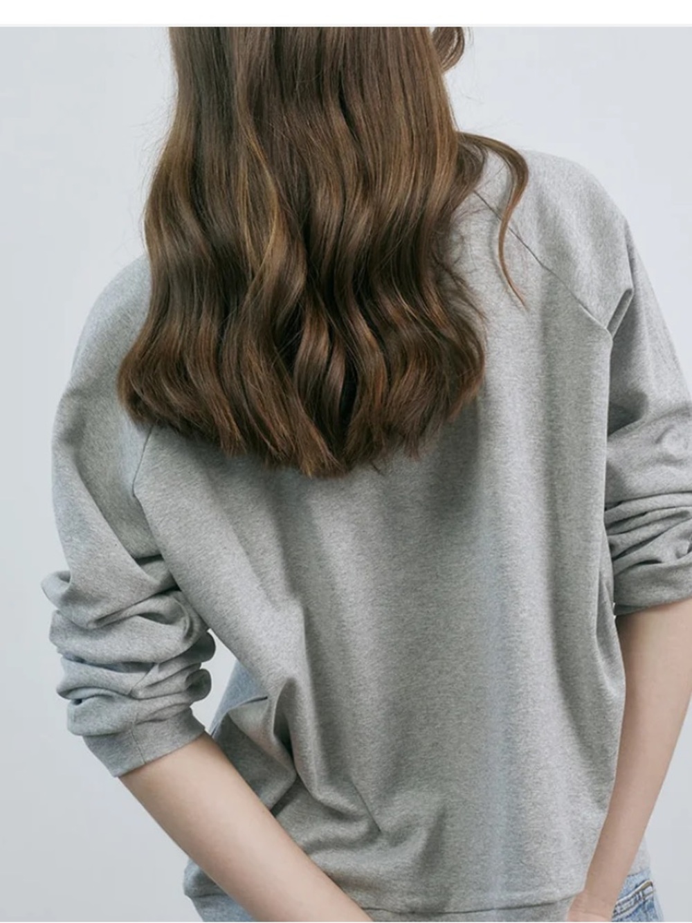 Like New James Sweatshirt - Picture 2 of 7